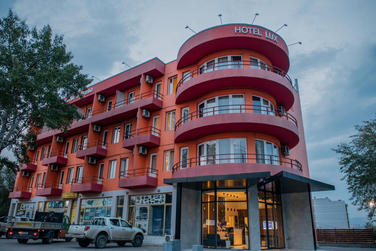 Hotel Lux Тбілісі Екстер'єр фото